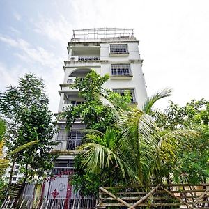 Super Hotel O J M T Upasana